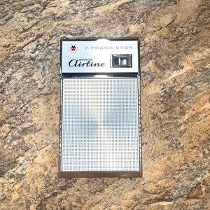 Airline 7 Transistor GEN-1158A (Japan 705) Vintage 60’s Handheld Radio